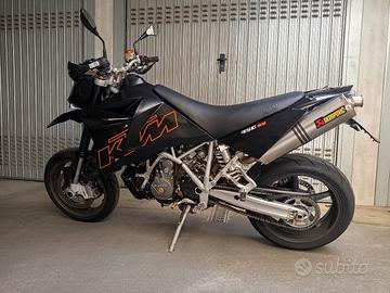 KTM 950sm 