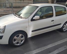 RENAULT Clio 2ª serie - 2005