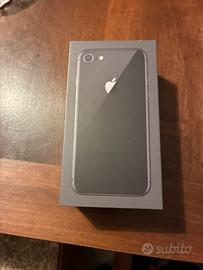 Cellulare iphone 8 64 gb grigio scuro