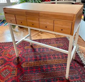 Cassettiera vintage in faggio massello