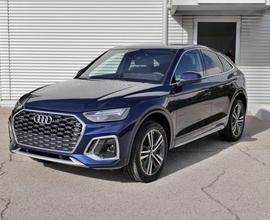 AUDI Q5 Sportback 2.0 (40) Tdi Q. S.tr. S-line P