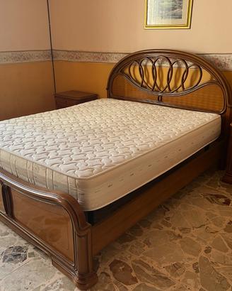 Stanza da letto matrimoniale