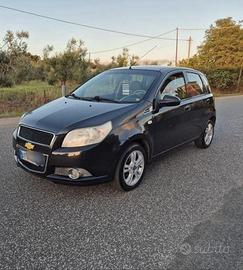 Chevrolet Aveo 1 serie