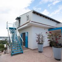 Appartamento con vista mare e spiaggia