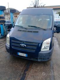 Ford Transit 2.2 Diesel con Pedana Disabili 