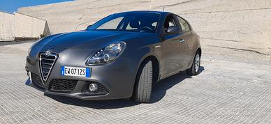 ALFA ROMEO Giulietta (2010-21) - 2014