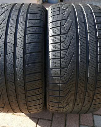 2 gomme invernali Pirelli 295\30\19 al 90%