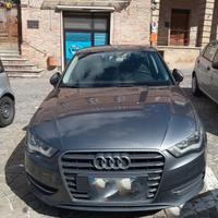 AUDI A3 SPB 1.6 TDI S-TRONIC BUSINESS 