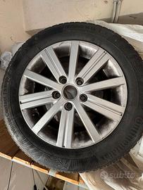 Cerchi e gomme termiche Volkswagen (195/65 R15)