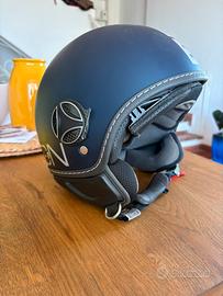 Casco Momo Design