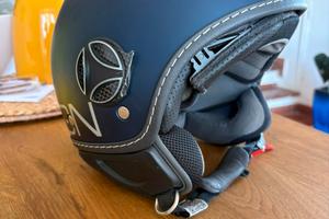 Casco Momo Design