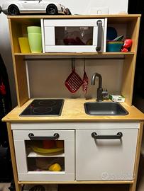 Cucina Ikea per bambini