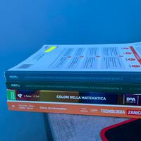 Libri di scuola superiore