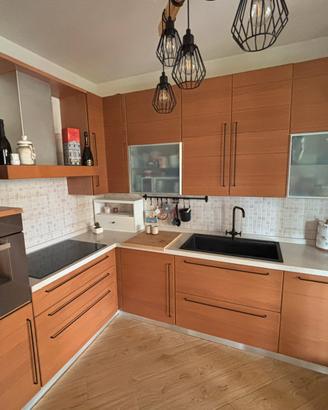 Cucina scavolini angolare ciliegio