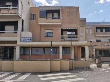 Immobile in asta di 184 m² con 1 locale a Villaput