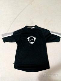 maglietta Nike nera vintage