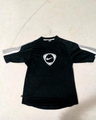 maglietta Nike nera vintage