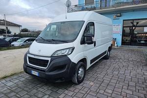 PEUGEOT Boxer 330 2.2 BlueHDi 140 S&S PM-TM Furg