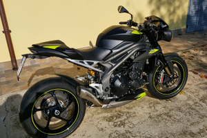 Triumph speed triple 1050 RS