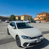 Volkswagen Polo 2024 - Pari al nuovo - Garanzia Uf
