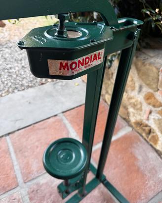 Tappatrice a colonna Mondial