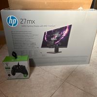 Monitor 27 pollici + gamepad della Turtle beach