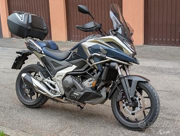 HONDA NC 750 X DCT TRAVEL EDITION