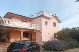 351 Villa singola con parco