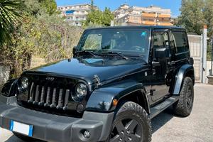 Jeep Wrangler 2.8crd 200cv Sahara Total Black Look