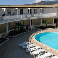 Appartamento con piscina 14/21 agosto