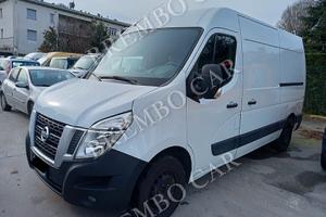 NISSAN NV400 doppia porta scorrevole