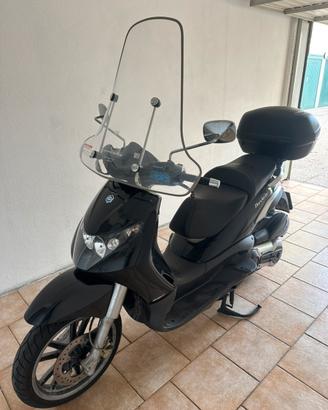 Piaggio Beverly 400
