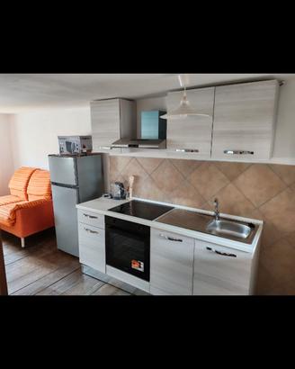 Mobili pensili per cucina