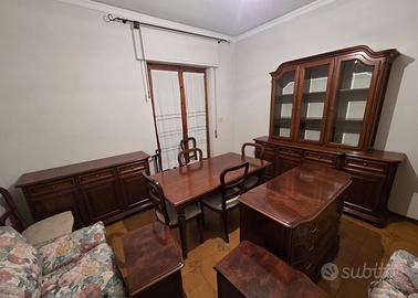 Mobili da soggiorno e camera da letto