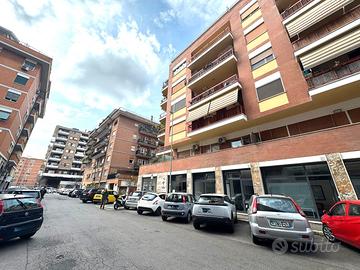 Magliana - locale commerciale