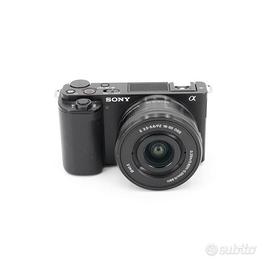 Sony ZV-E10 - E 16-50mm f/3.5-5.6 PZ OSS
