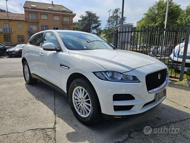 Jaguar F-Pace 2016 photo 3