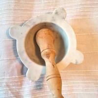 Mortaio in Marmo di Carrara 18 cm + Pestello in Le