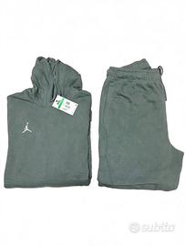 Tuta Jordan essentials nuova con cartellino
