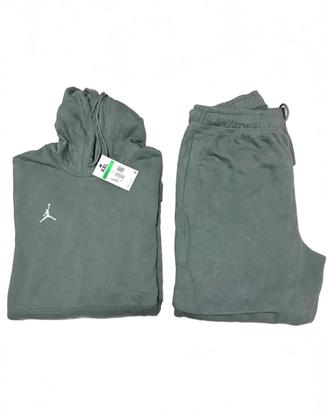 Tuta Jordan essentials nuova con cartellino