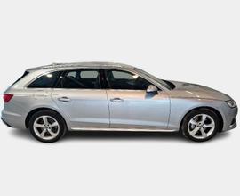 AUDI A4 AVANT 2.0 40 TDI QUATTRO BUSINESS ADVANCED