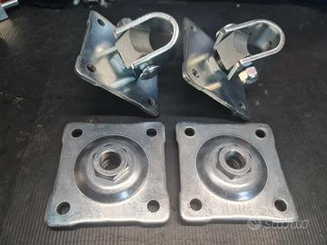 coppia cardini regolabili con piastre per cancelli