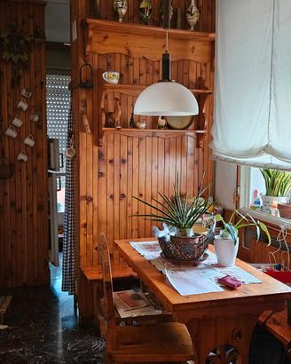 Tinello/pranzo/taverna in abete massiccio