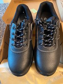 Scarpe antinfortunistiche