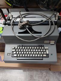 macchina da scrivere 