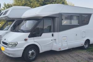 RIMOR sailer 645TC Ford 2.5 con gancio traino