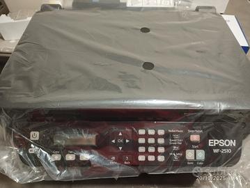 Stampante Epson con cartucce 