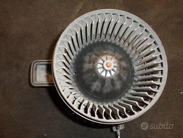 VENTOLA INTERNA PER GRAND CHEROKEE WK2 2012