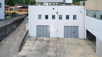 CAPANNONE A BOTTICINO