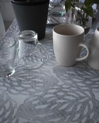 Set di 4 tazze da Te' (2 in vetro e 2 in ceramica)